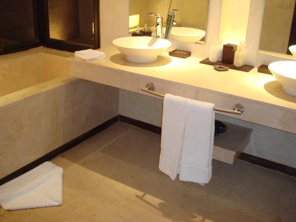Dar Challa Hotel มาร์ราเกช ภายนอก รูปภาพ